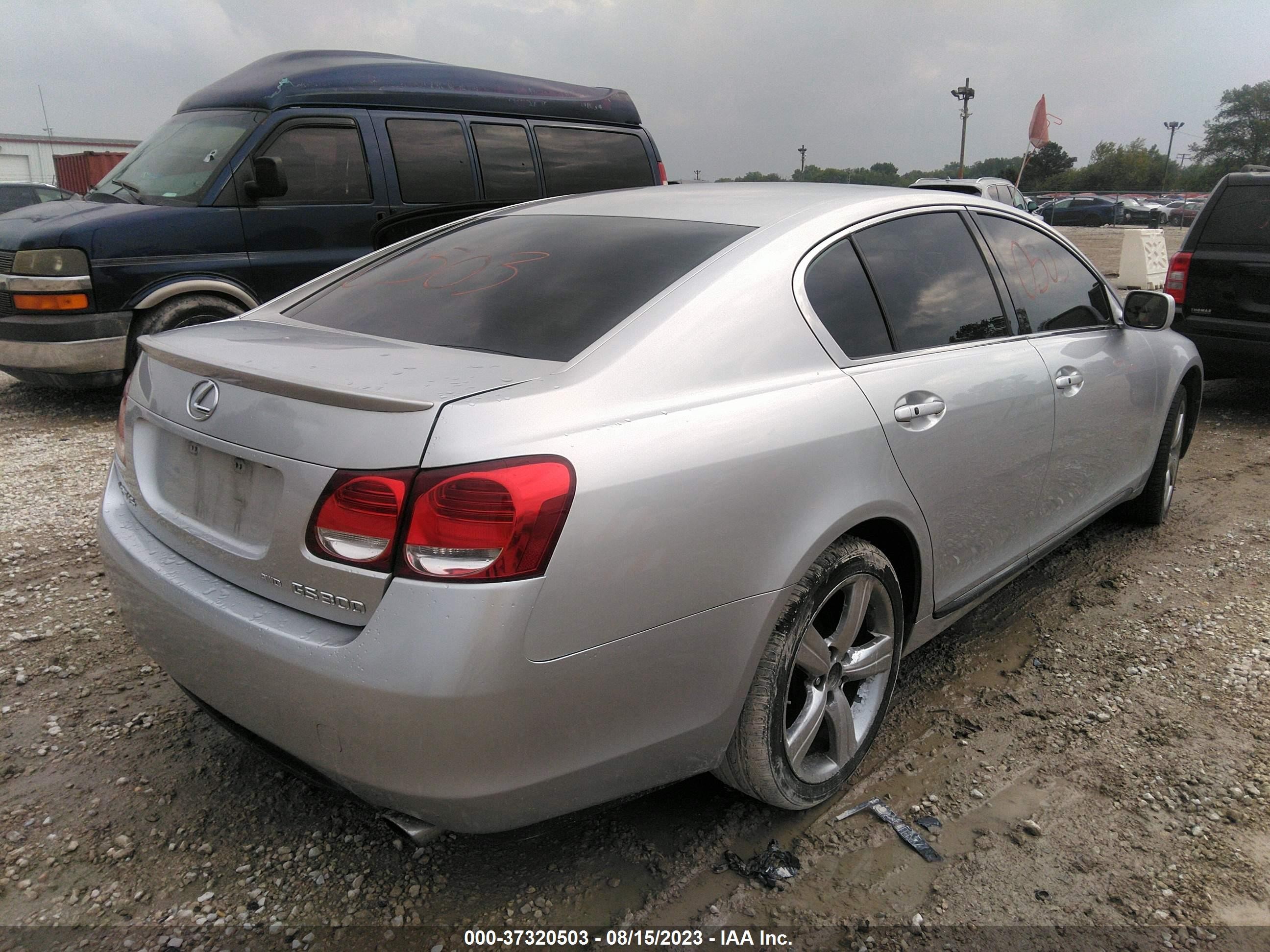 Photo 3 VIN: JTHCH96S560015667 - LEXUS GS 300 