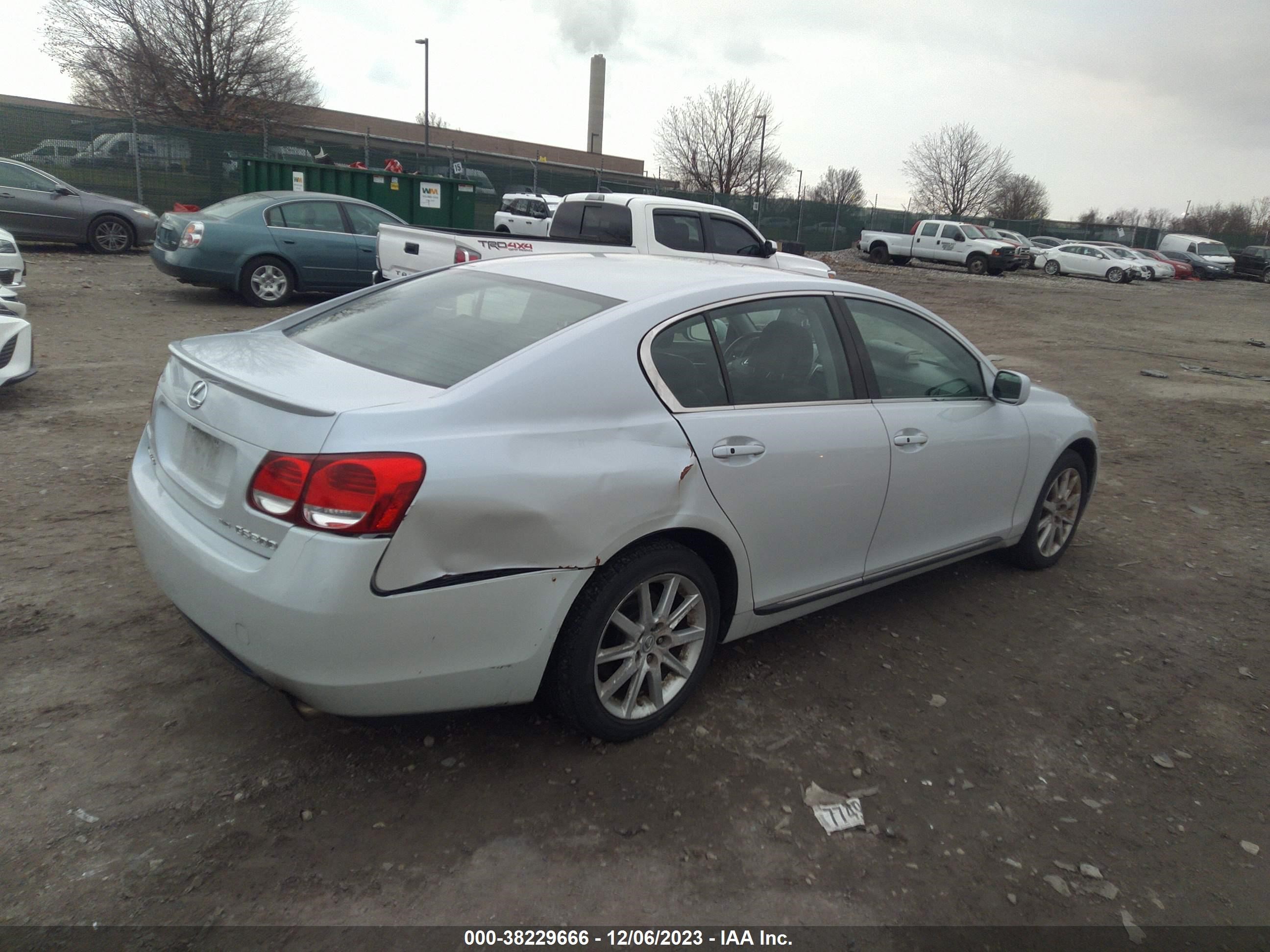 Photo 3 VIN: JTHCH96S660008694 - LEXUS GS 300 