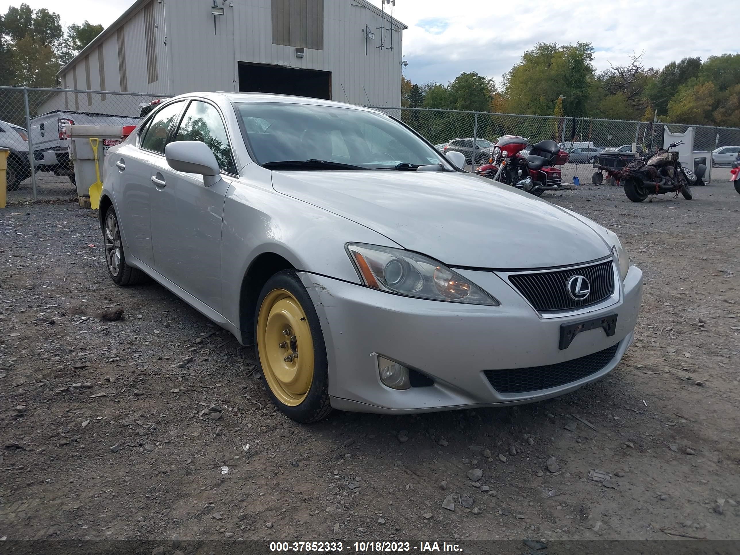 Photo 5 VIN: JTHCK262065007018 - LEXUS IS 