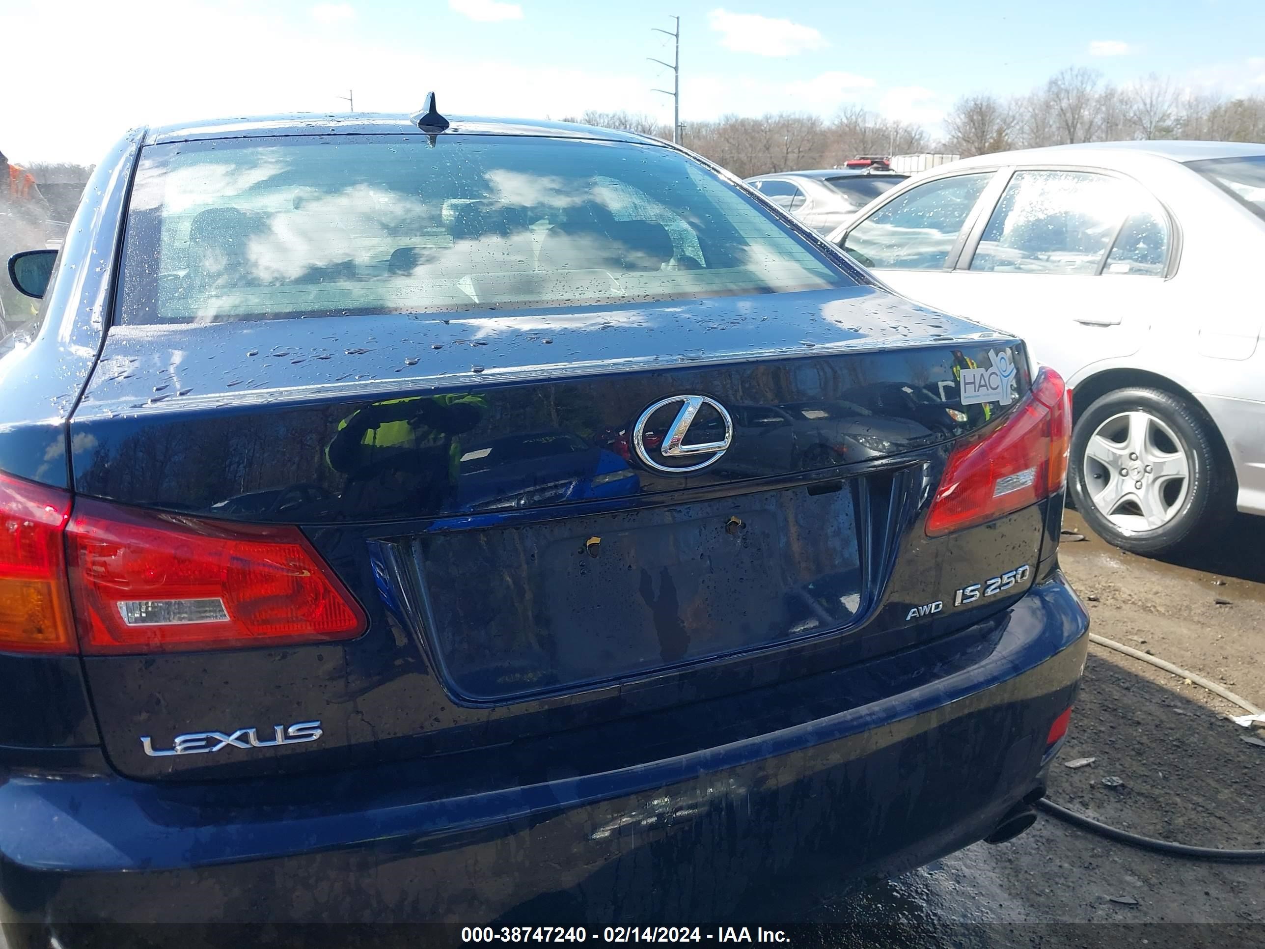 Photo 16 VIN: JTHCK262075011460 - LEXUS IS 