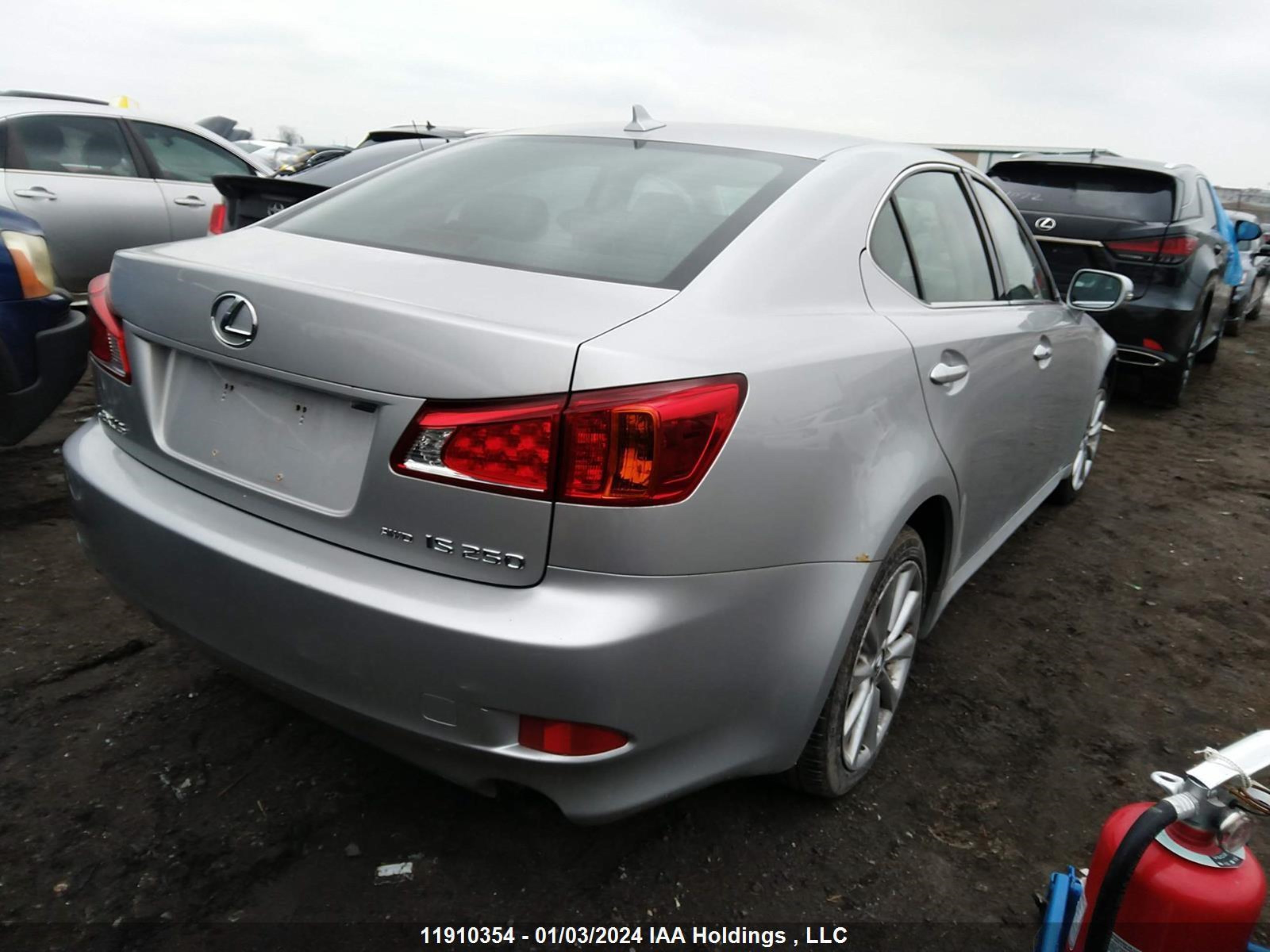 Photo 3 VIN: JTHCK262092029543 - LEXUS IS 