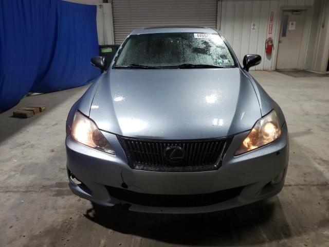 Photo 4 VIN: JTHCK262095034532 - LEXUS IS 