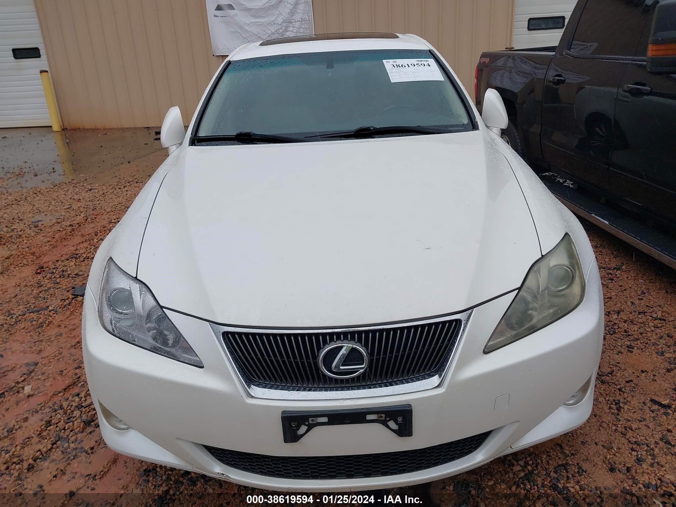 Photo 5 VIN: JTHCK262165001292 - LEXUS IS 