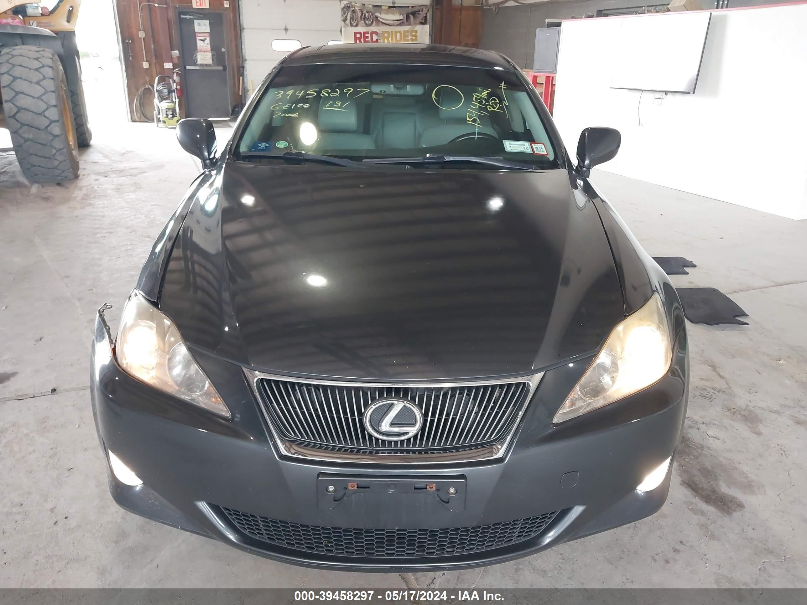 Photo 11 VIN: JTHCK262165007691 - LEXUS IS 