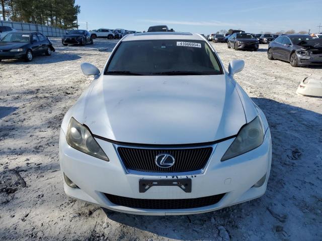 Photo 4 VIN: JTHCK262172015681 - LEXUS IS 