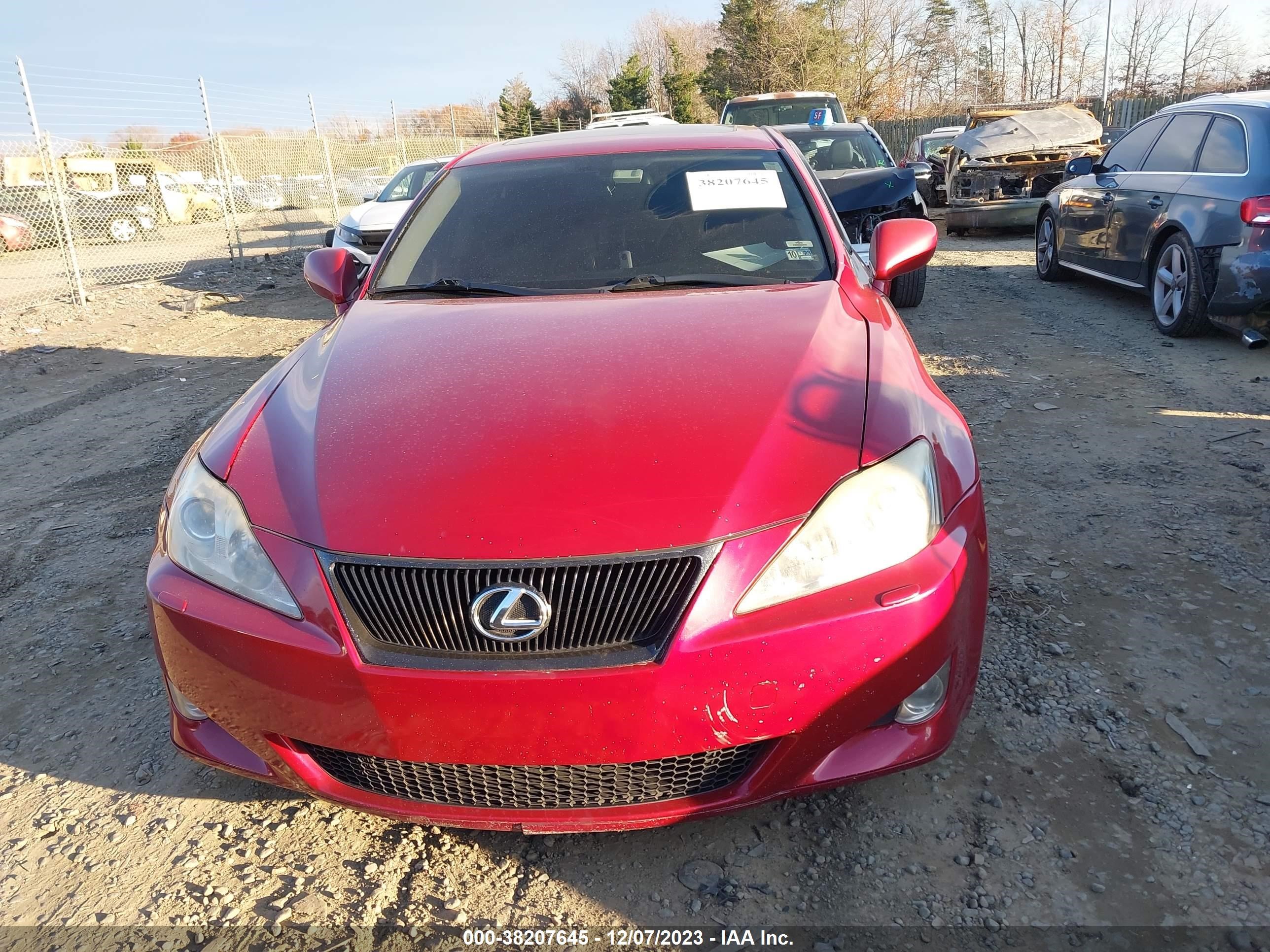 Photo 11 VIN: JTHCK262172019794 - LEXUS IS 