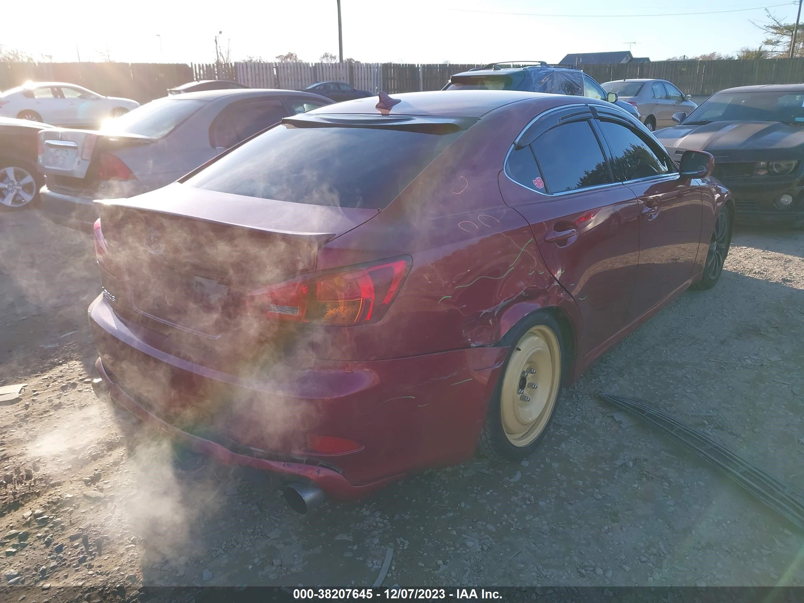 Photo 3 VIN: JTHCK262172019794 - LEXUS IS 