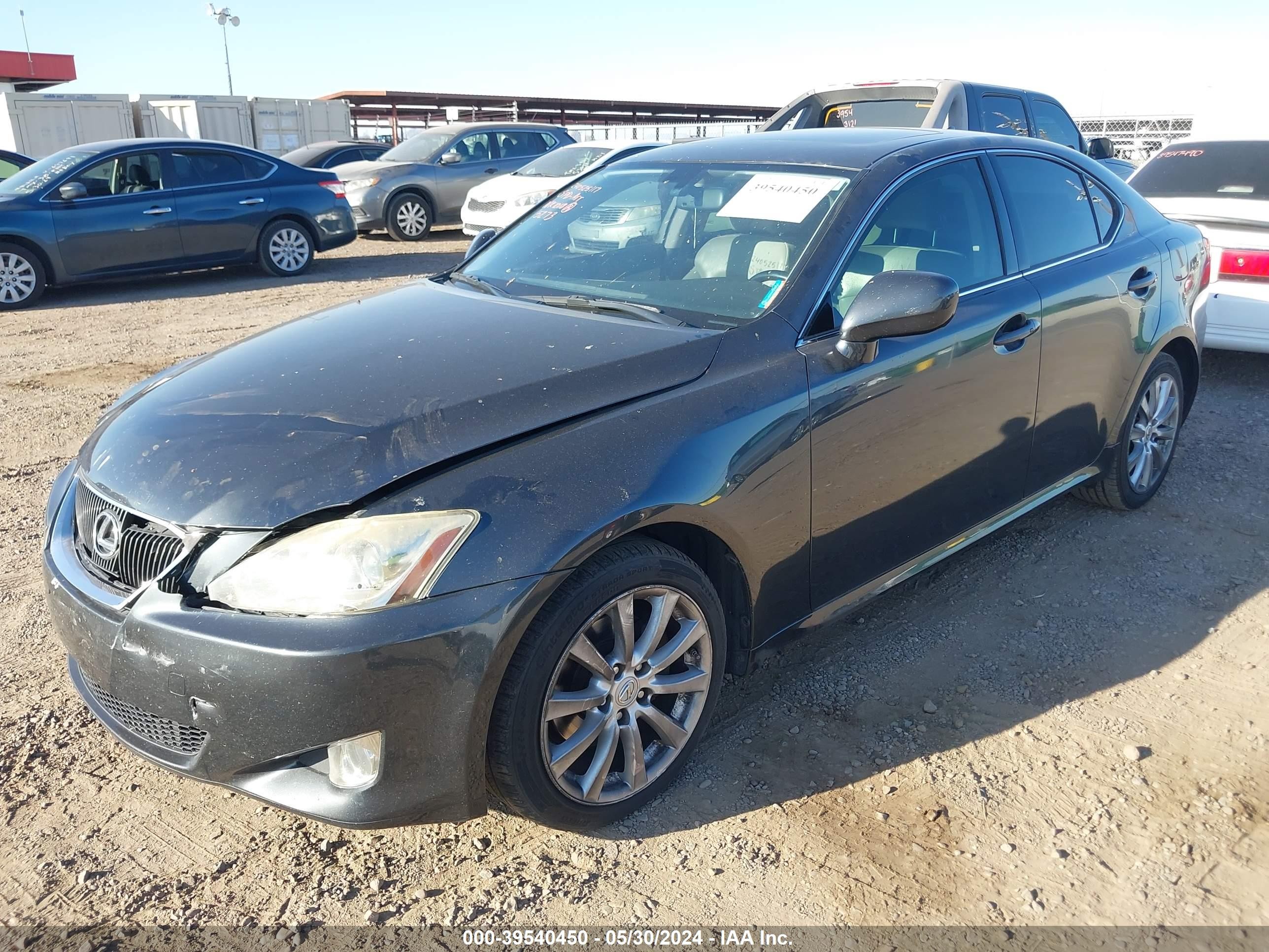 Photo 1 VIN: JTHCK262182025273 - LEXUS IS 