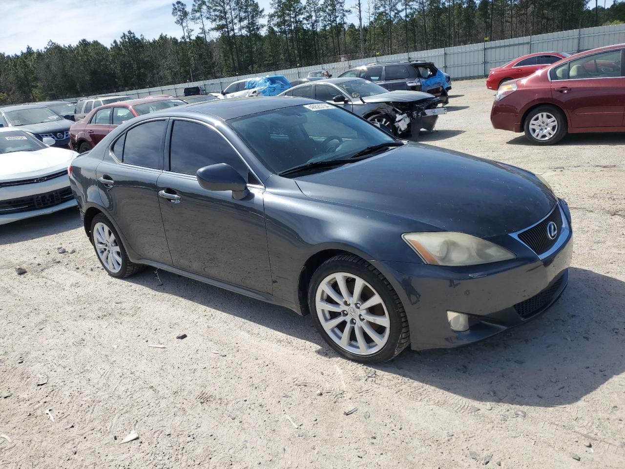 Photo 3 VIN: JTHCK262185022503 - LEXUS IS 