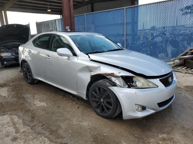 Photo 3 VIN: JTHCK262272019335 - LEXUS IS 