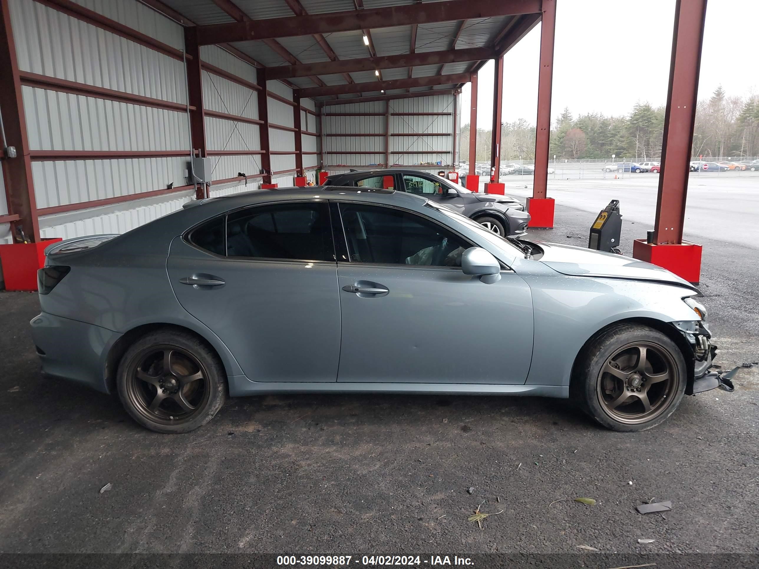 Photo 11 VIN: JTHCK262365005022 - LEXUS IS 