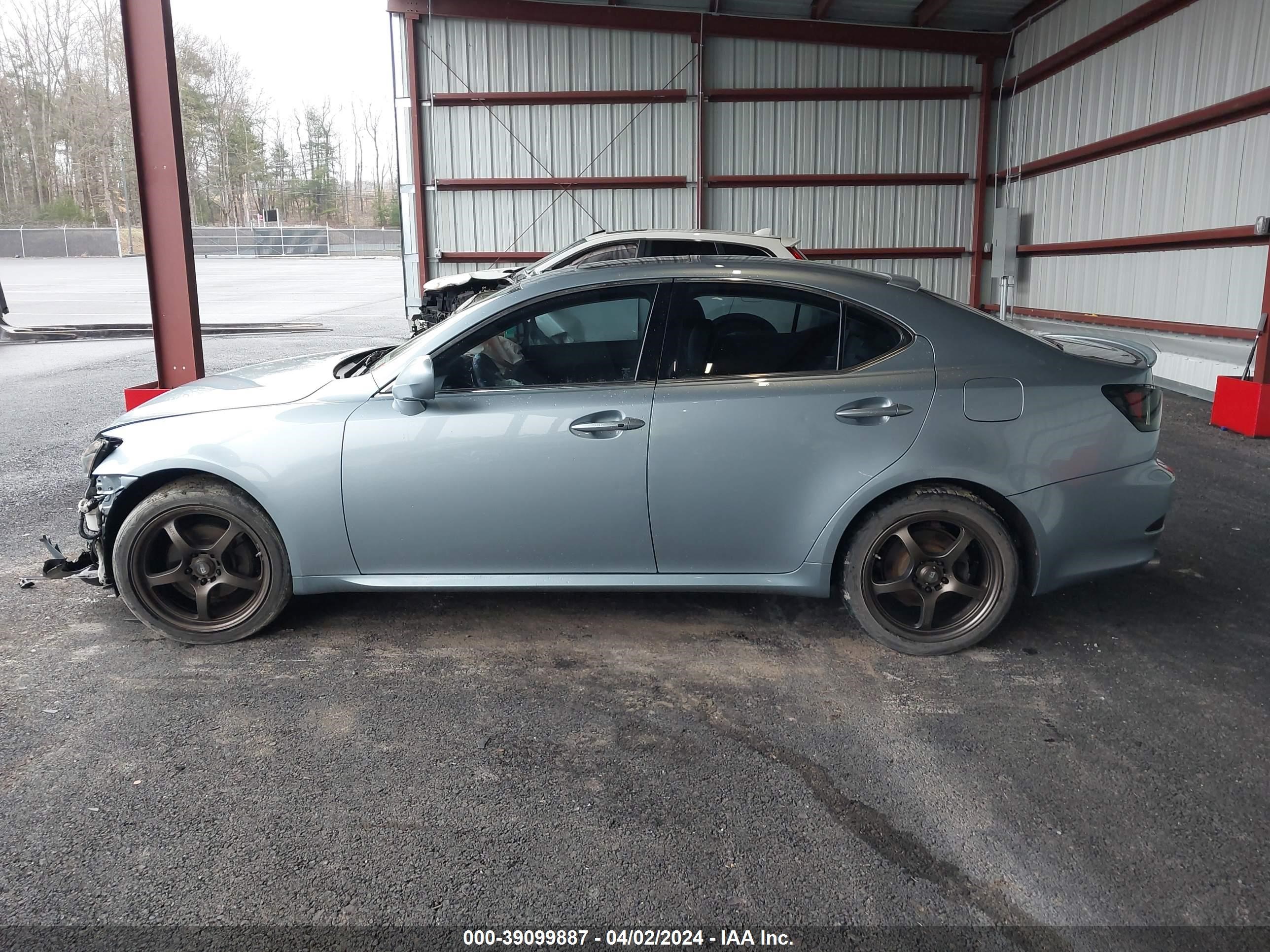 Photo 12 VIN: JTHCK262365005022 - LEXUS IS 