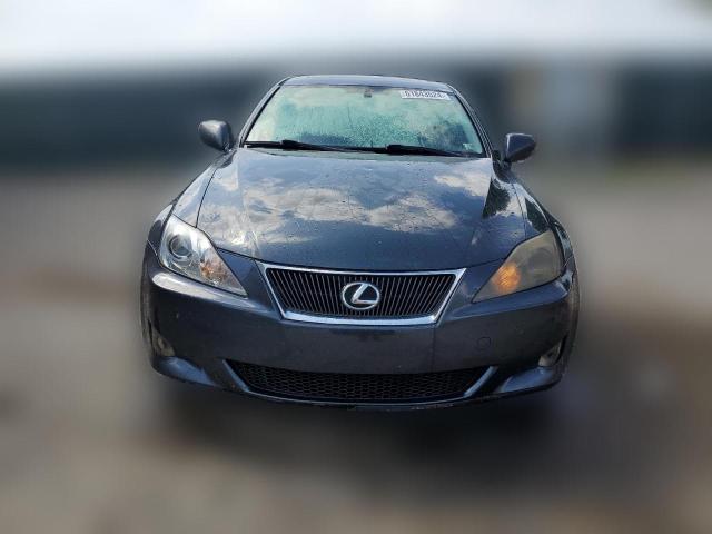 Photo 4 VIN: JTHCK262372016864 - LEXUS IS 