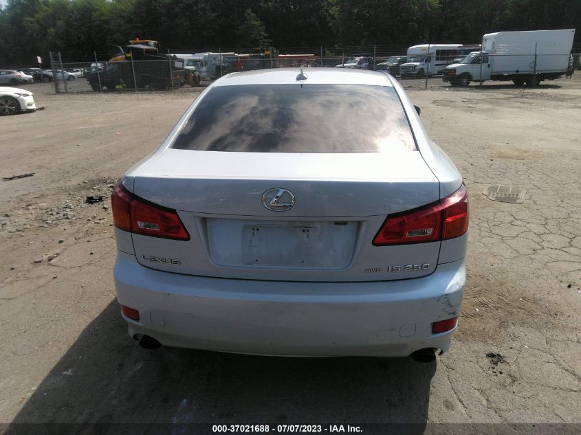 Photo 14 VIN: JTHCK262385023510 - LEXUS IS 