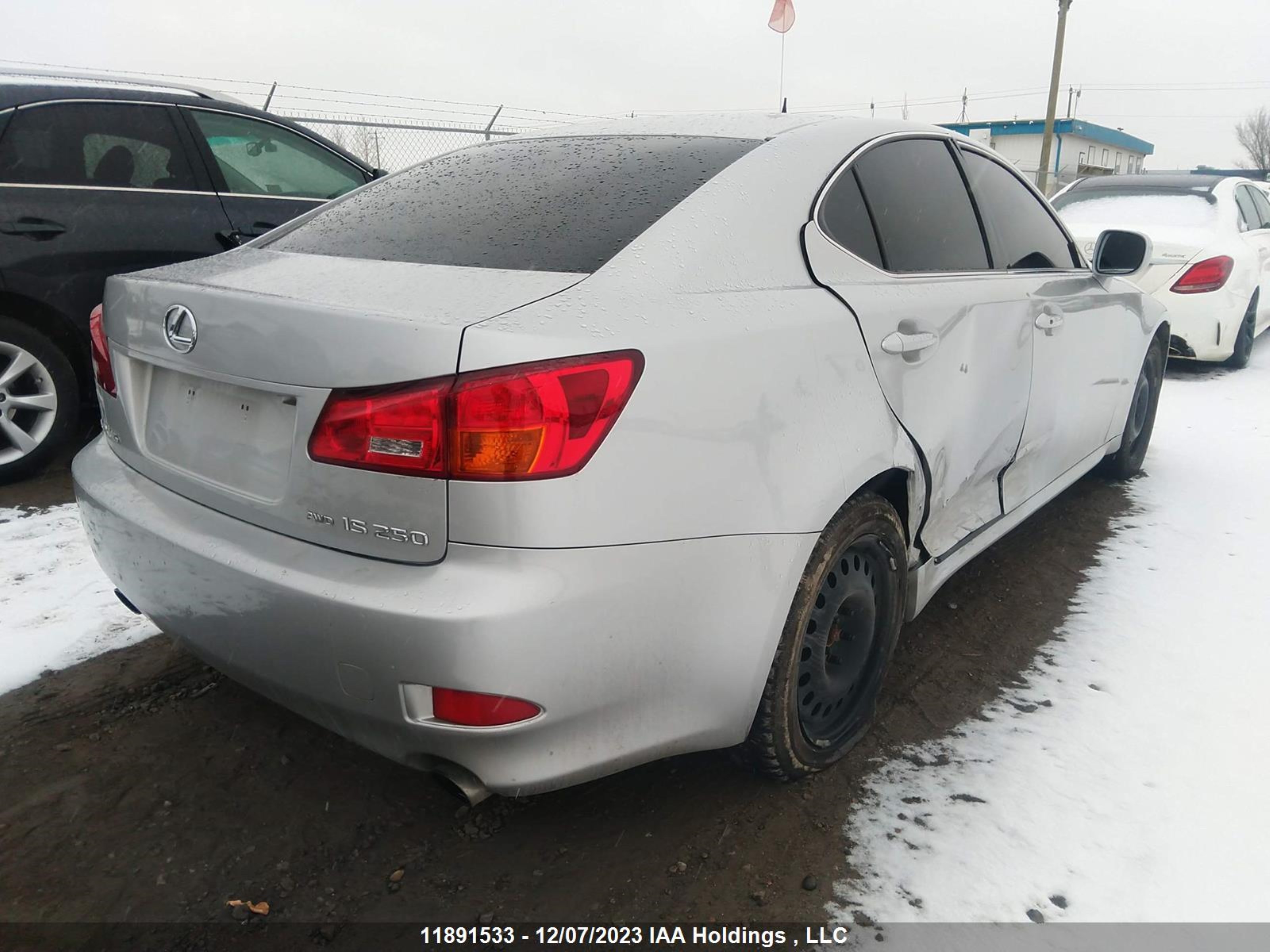 Photo 3 VIN: JTHCK262462007444 - LEXUS IS 