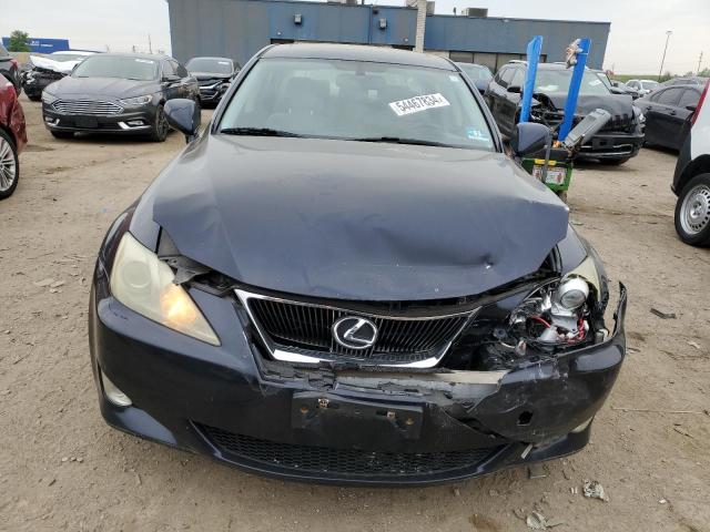 Photo 4 VIN: JTHCK262472013116 - LEXUS IS 