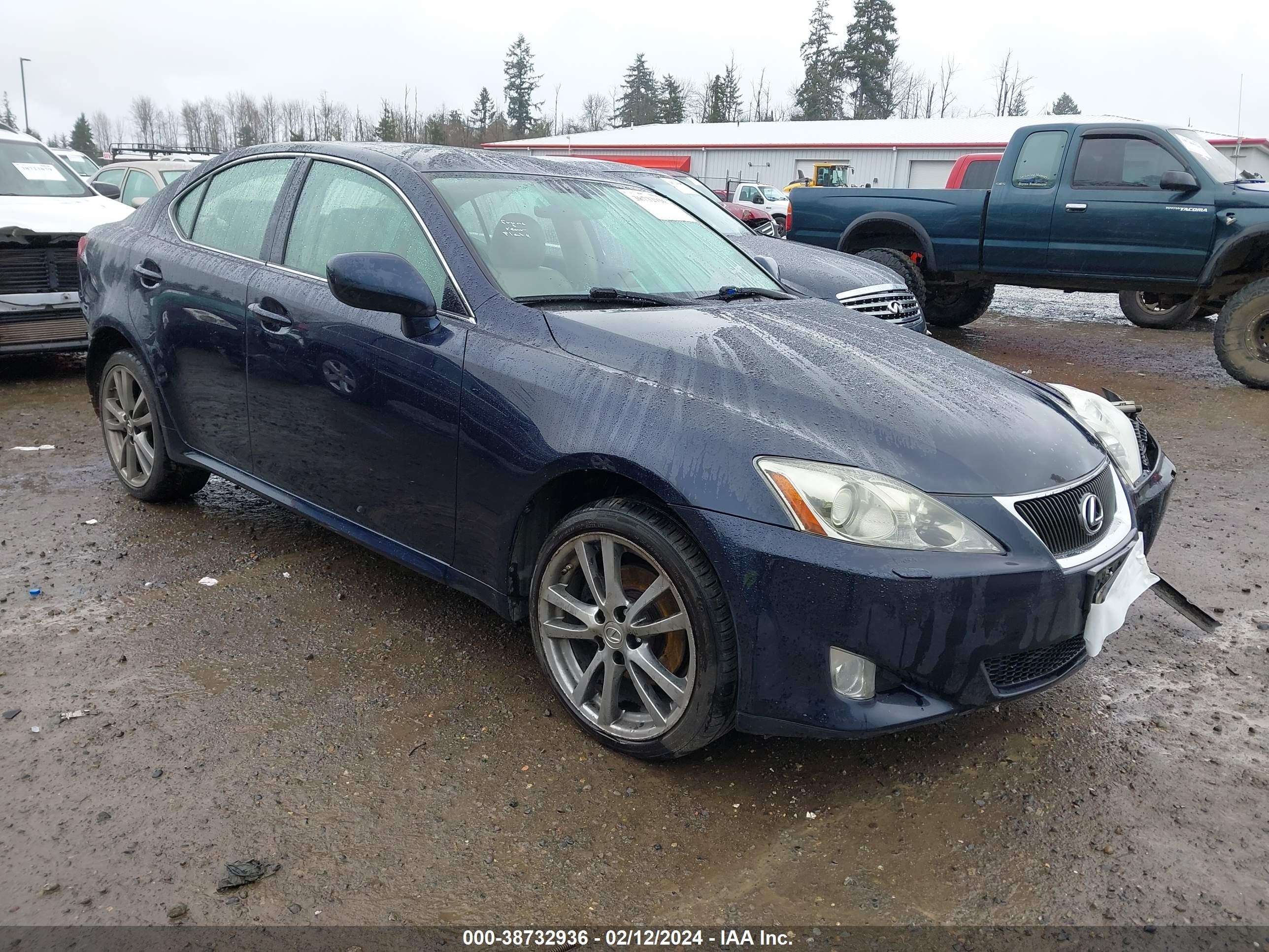 Photo 0 VIN: JTHCK262565001621 - LEXUS IS 