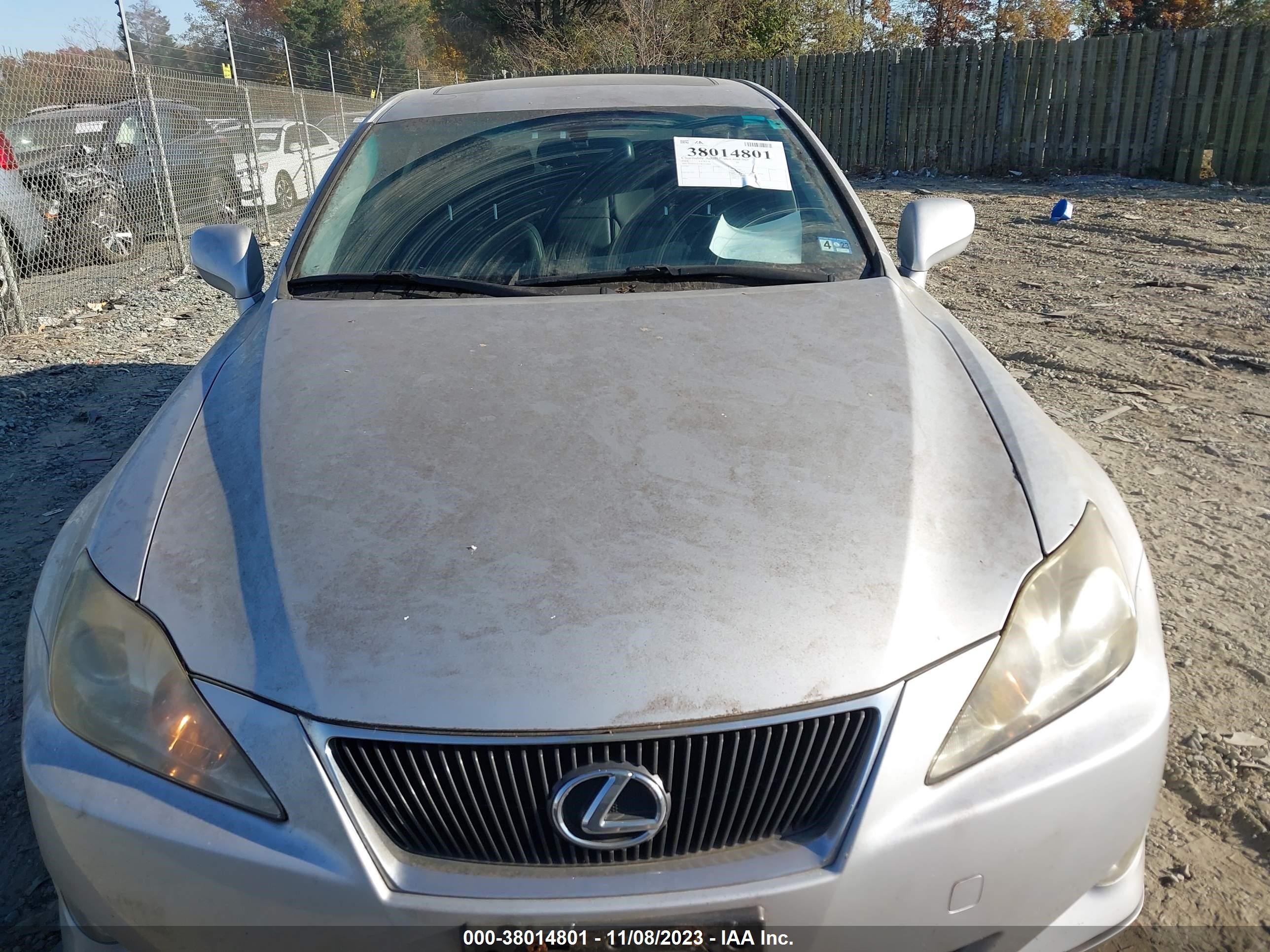 Photo 5 VIN: JTHCK262582024868 - LEXUS IS 