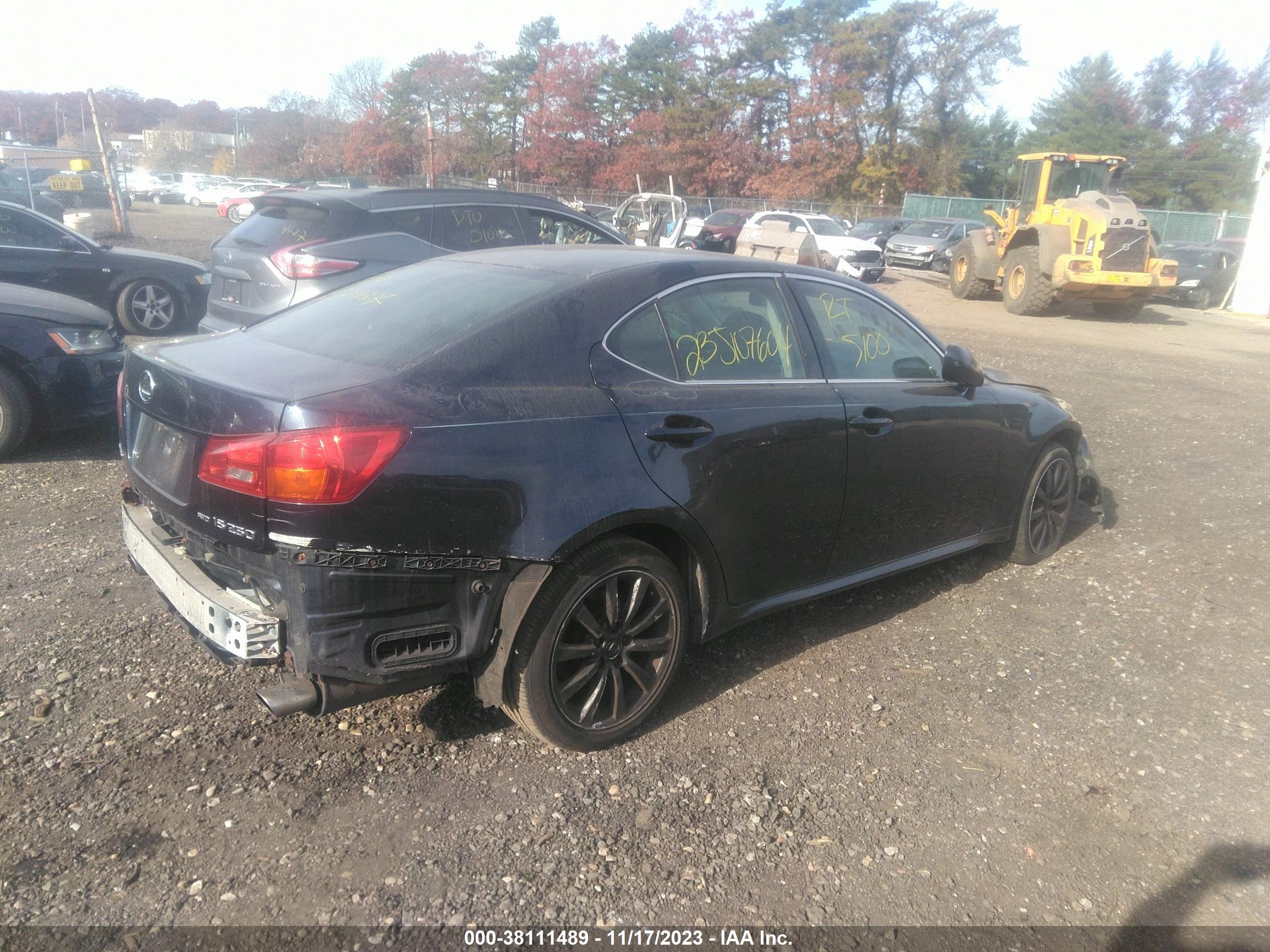 Photo 3 VIN: JTHCK262665001286 - LEXUS IS 