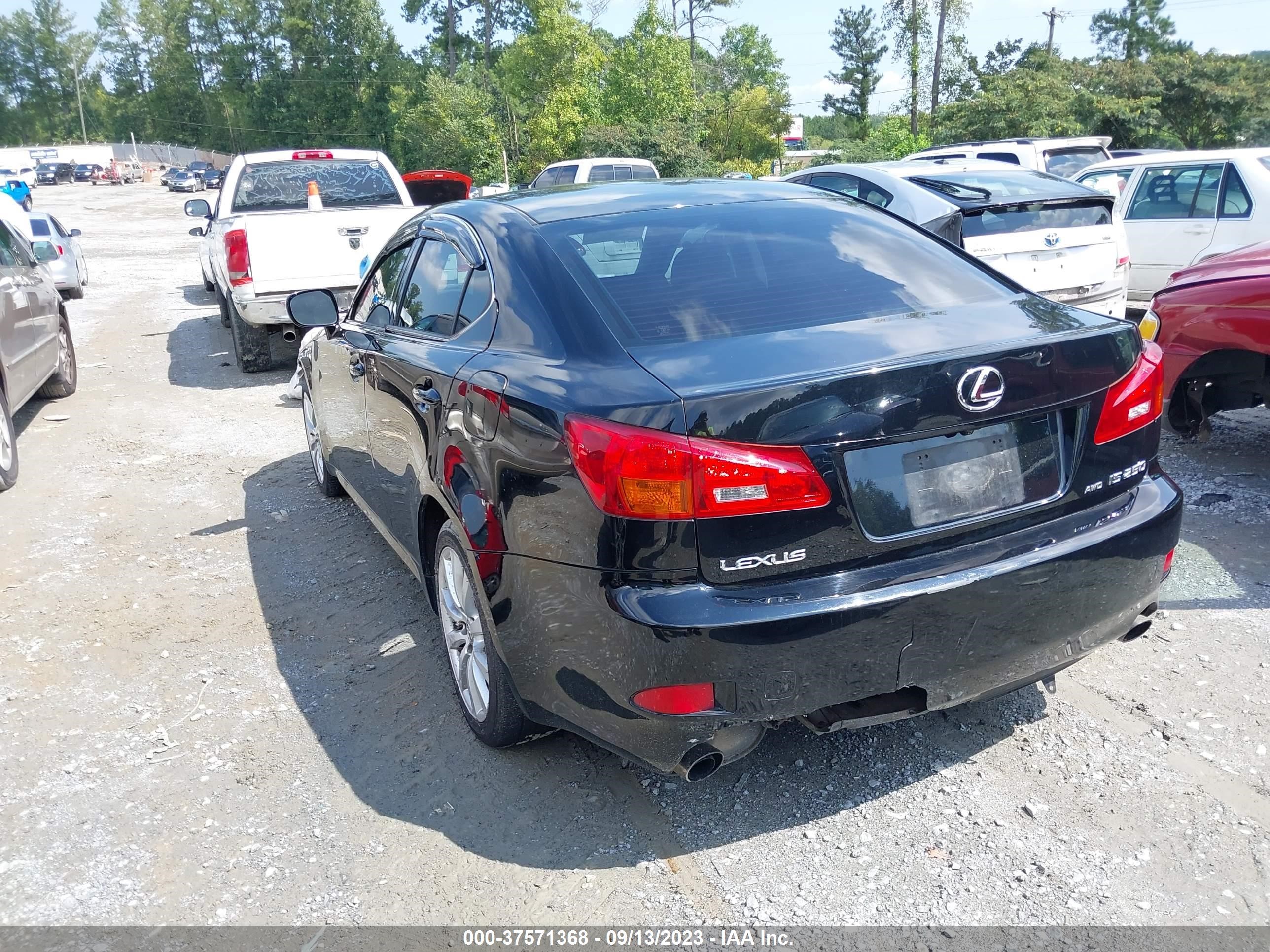 Photo 2 VIN: JTHCK262665004754 - LEXUS IS 