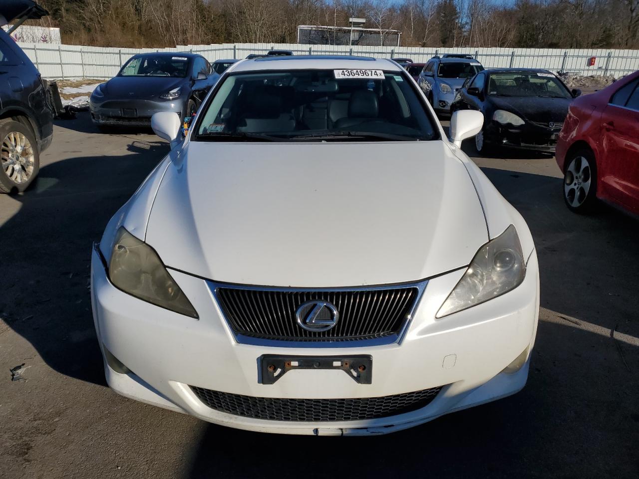 Photo 4 VIN: JTHCK262672015160 - LEXUS IS 