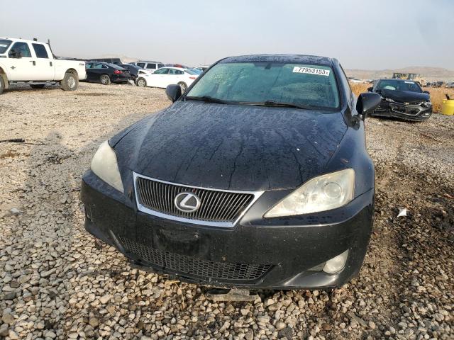 Photo 4 VIN: JTHCK262682024734 - LEXUS IS 