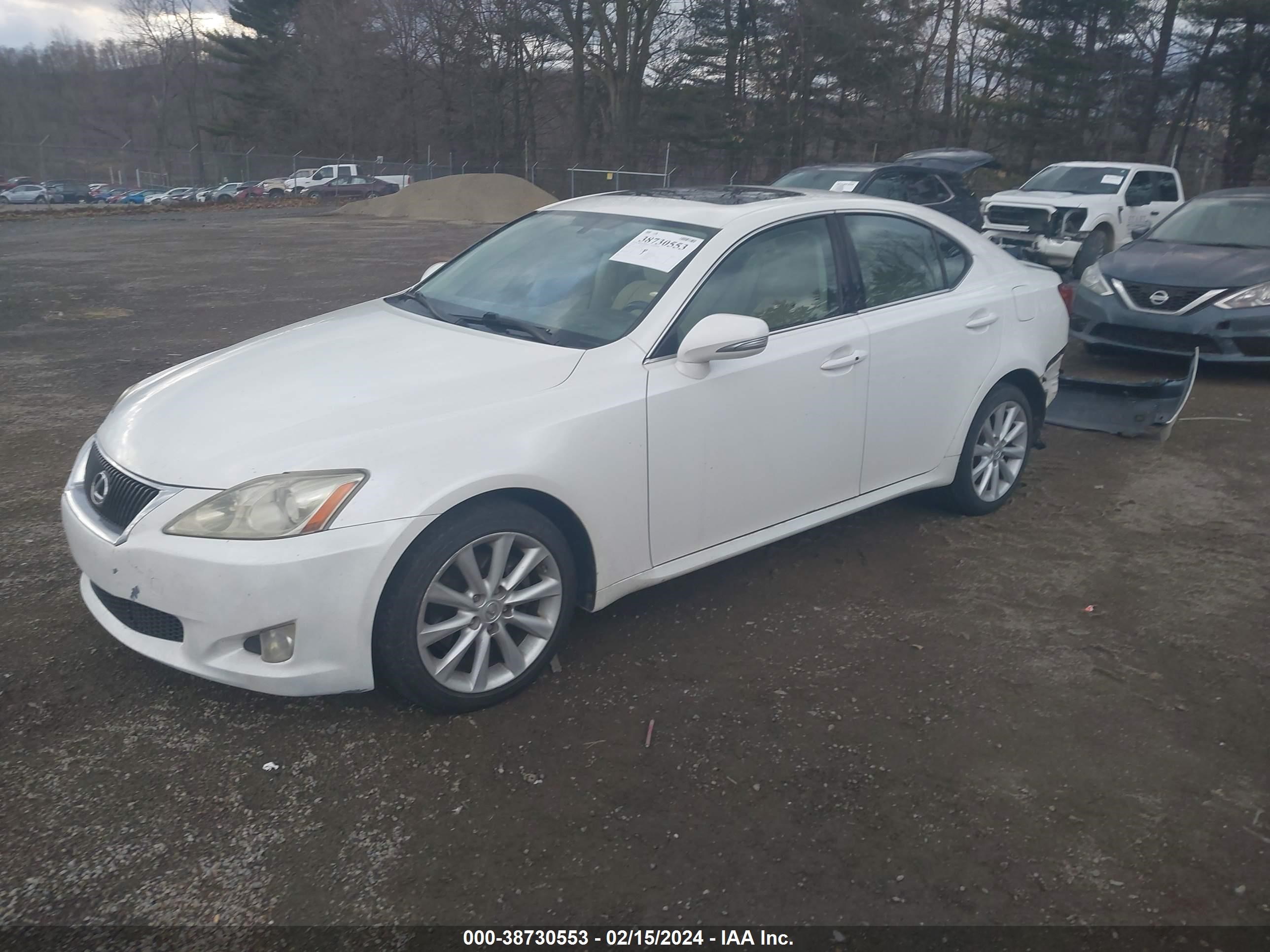 Photo 1 VIN: JTHCK262695031781 - LEXUS IS 