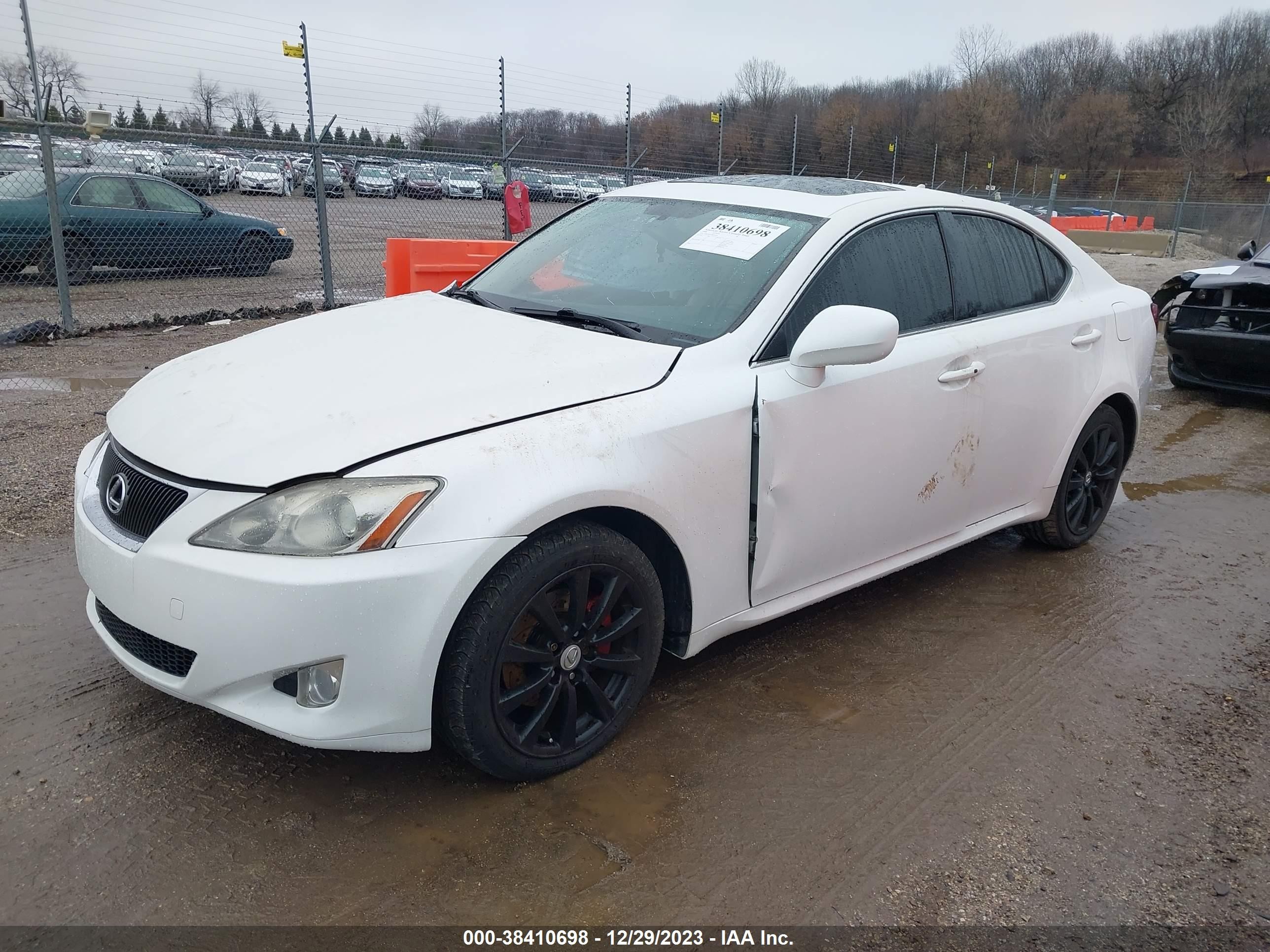 Photo 1 VIN: JTHCK262782021034 - LEXUS IS 