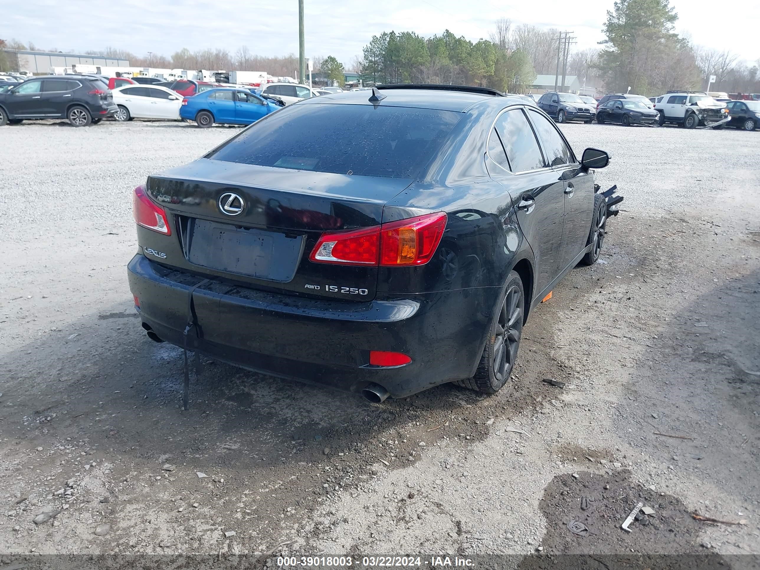 Photo 3 VIN: JTHCK262792030382 - LEXUS IS 