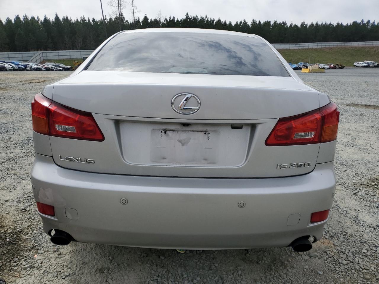 Photo 5 VIN: JTHCK262865001970 - LEXUS IS 