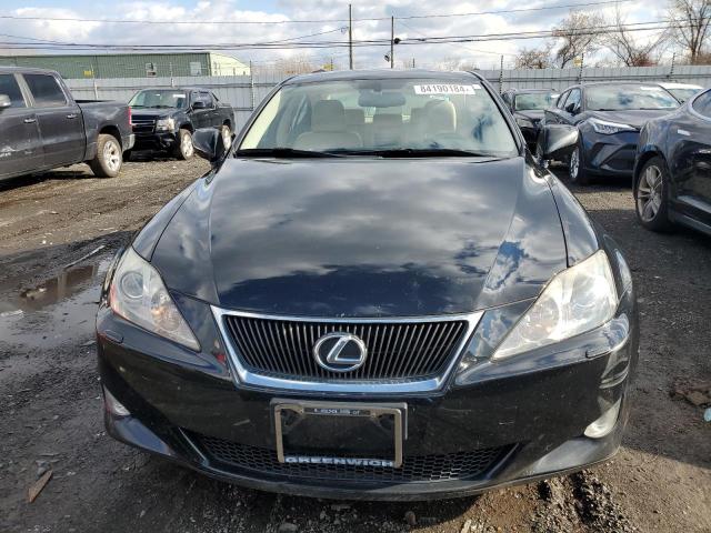 Photo 4 VIN: JTHCK262882020135 - LEXUS IS 250 