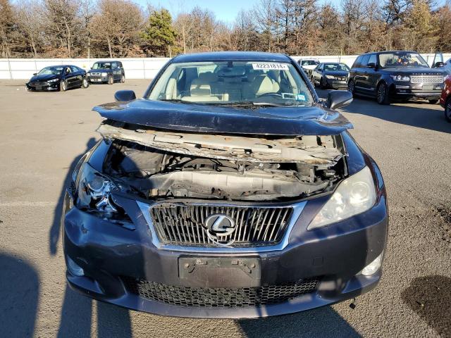 Photo 4 VIN: JTHCK262895033743 - LEXUS IS 