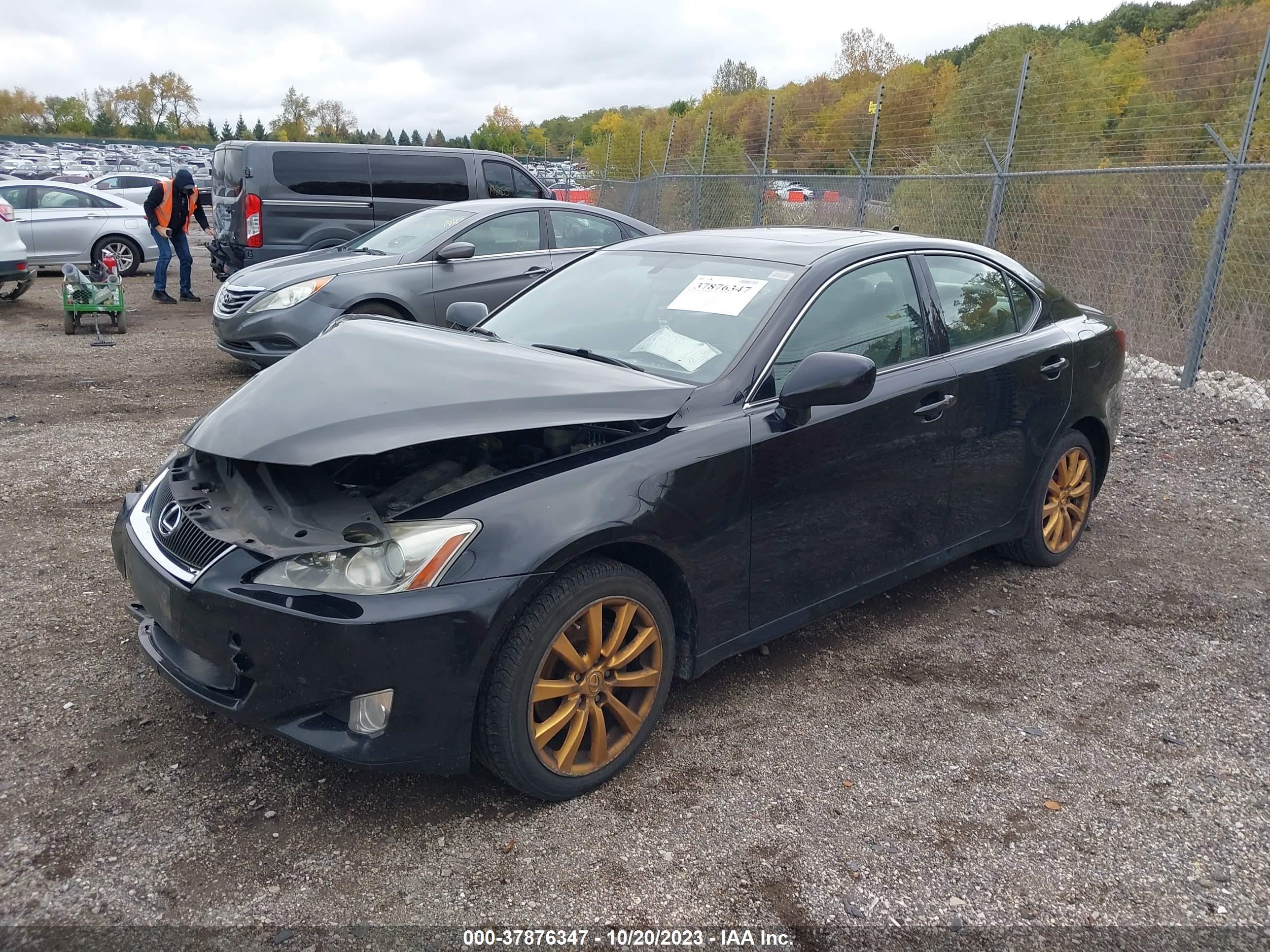 Photo 1 VIN: JTHCK262972013354 - LEXUS IS 