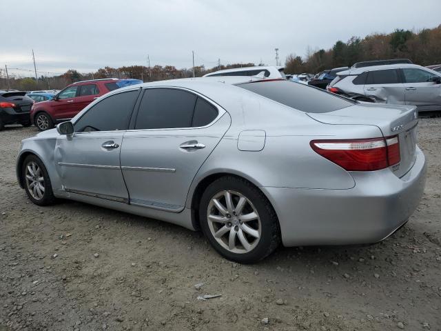 Photo 1 VIN: JTHCL46F095002899 - LEXUS LS460 