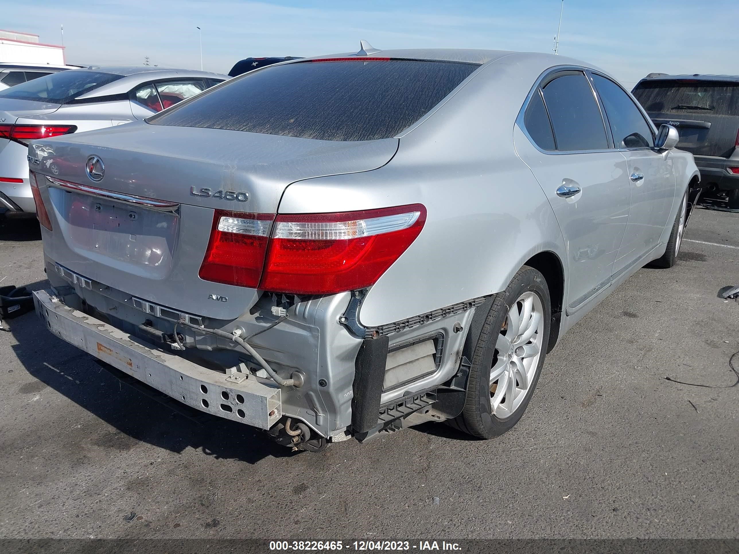 Photo 3 VIN: JTHCL46FX95002358 - LEXUS LS 