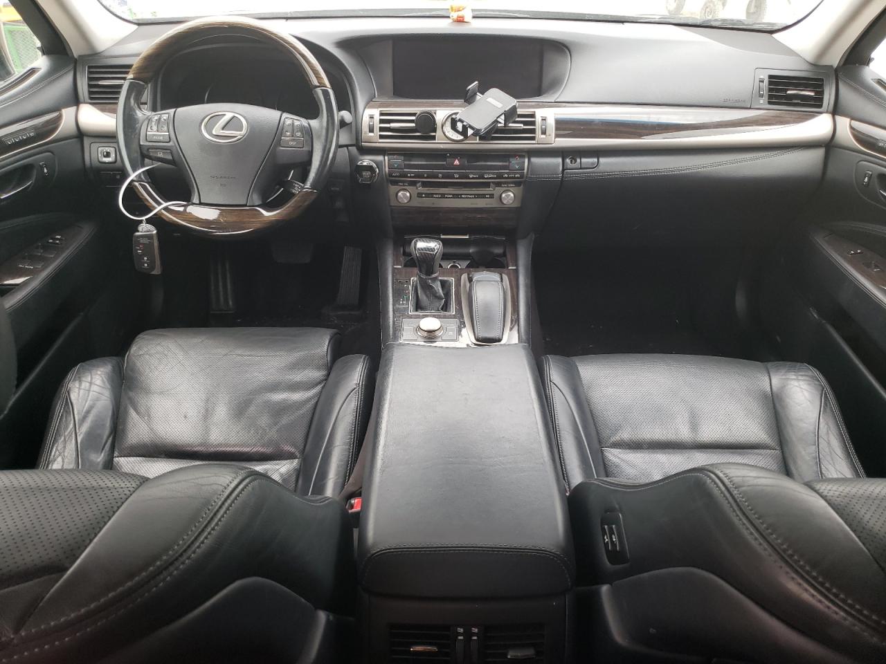 Photo 7 VIN: JTHCL5EF0E5021325 - LEXUS LS 