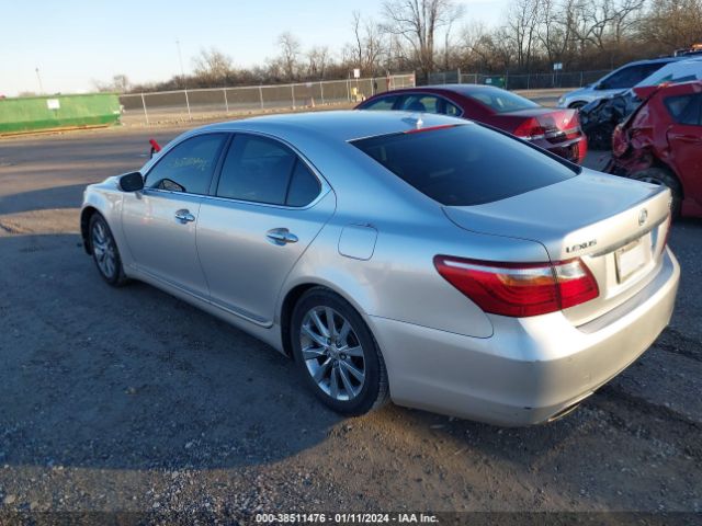 Photo 2 VIN: JTHCL5EF1A5008500 - LEXUS LS 460 