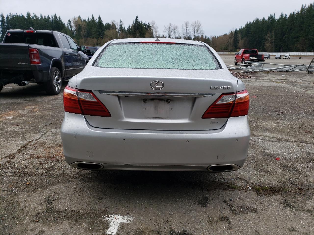 Photo 5 VIN: JTHCL5EF1B5012256 - LEXUS LS 