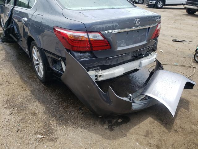 Photo 2 VIN: JTHCL5EF1C5013697 - LEXUS LS 460 