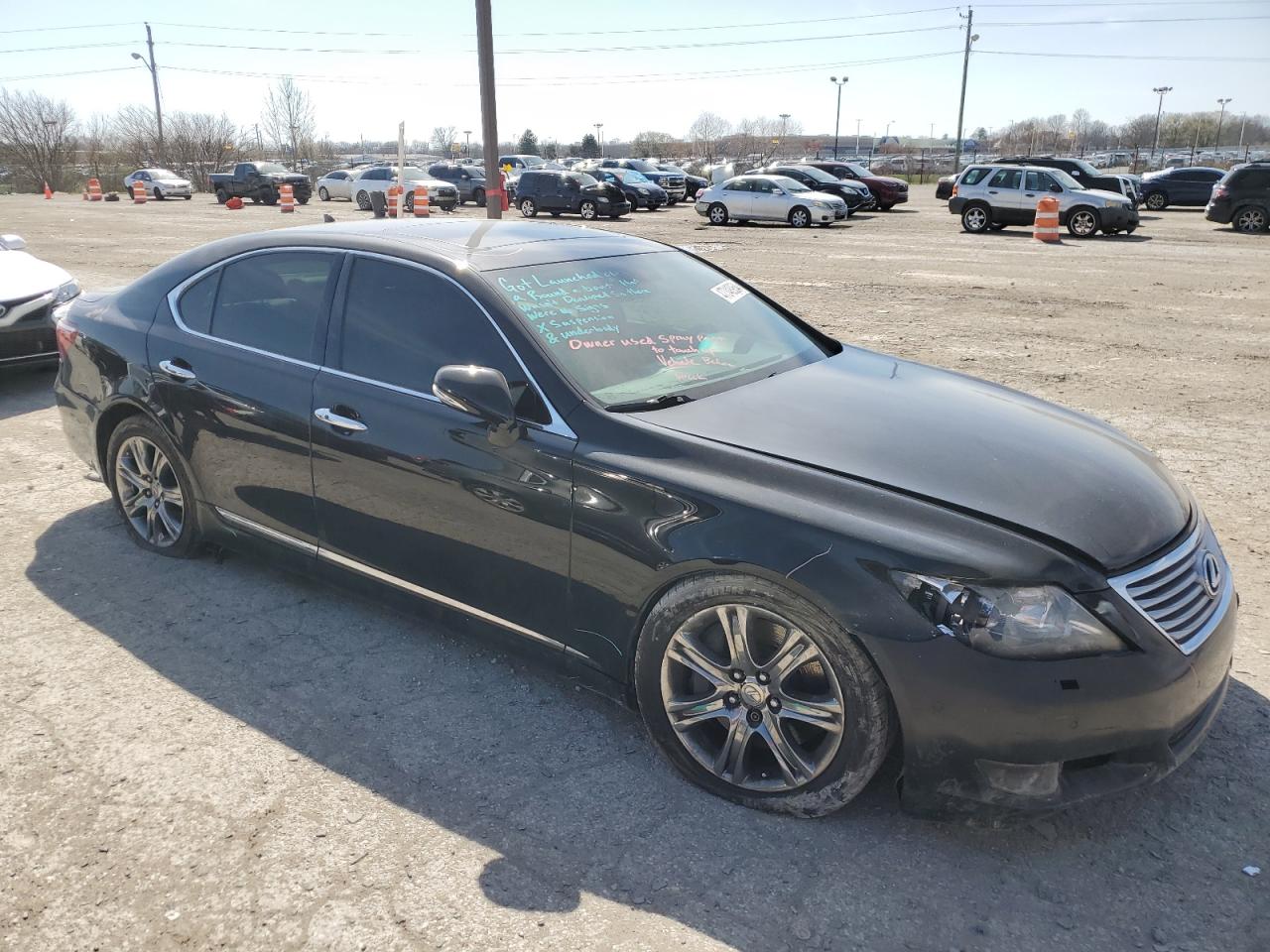 Photo 3 VIN: JTHCL5EF1C5013778 - LEXUS LS 