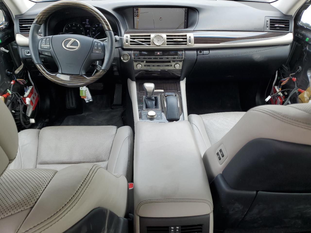 Photo 7 VIN: JTHCL5EF1G5026228 - LEXUS LS 