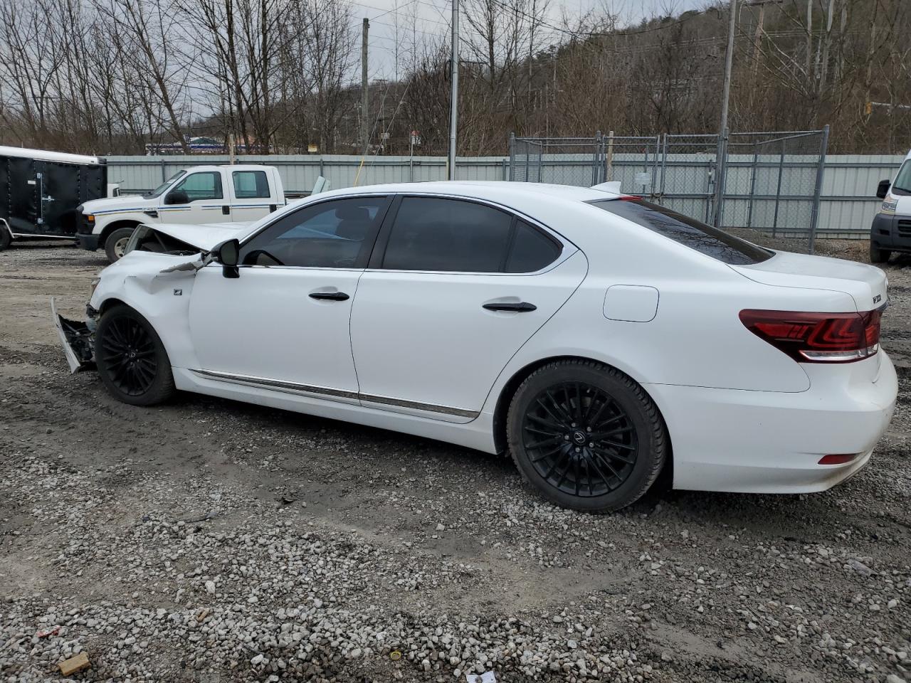 Photo 1 VIN: JTHCL5EF2F5024003 - LEXUS LS 