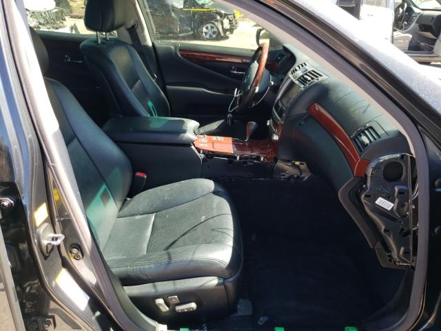 Photo 4 VIN: JTHCL5EF3A5005050 - LEXUS LS 460 