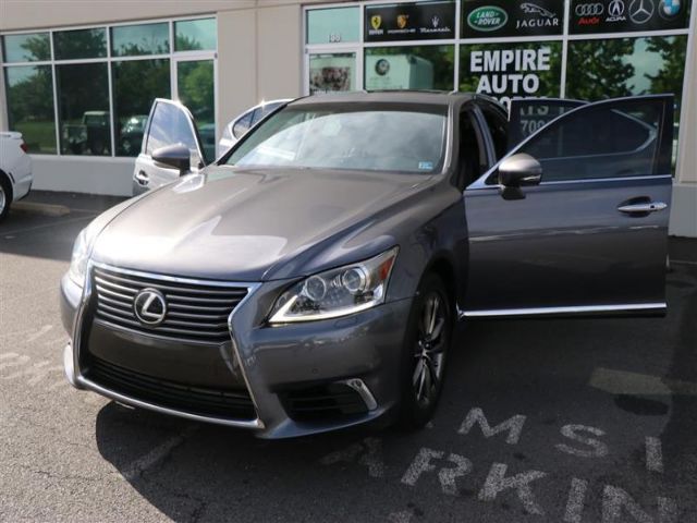 Photo 0 VIN: JTHCL5EF3E5022405 - LEXUS LS 460 