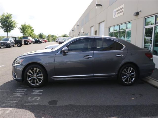 Photo 5 VIN: JTHCL5EF3E5022405 - LEXUS LS 460 