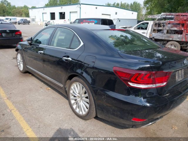 Photo 2 VIN: JTHCL5EF3H5027642 - LEXUS LS 