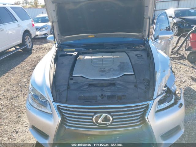 Photo 9 VIN: JTHCL5EF4F5024620 - LEXUS LS 