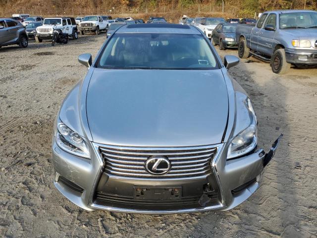 Photo 4 VIN: JTHCL5EF4H5027827 - LEXUS LS460 