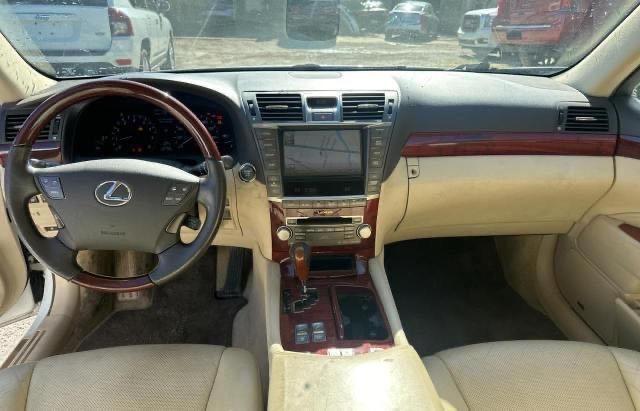 Photo 8 VIN: JTHCL5EF5A5007141 - LEXUS LS 460 