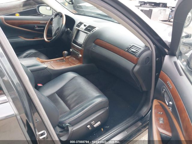 Photo 4 VIN: JTHCL5EF5B5012132 - LEXUS LS 460 